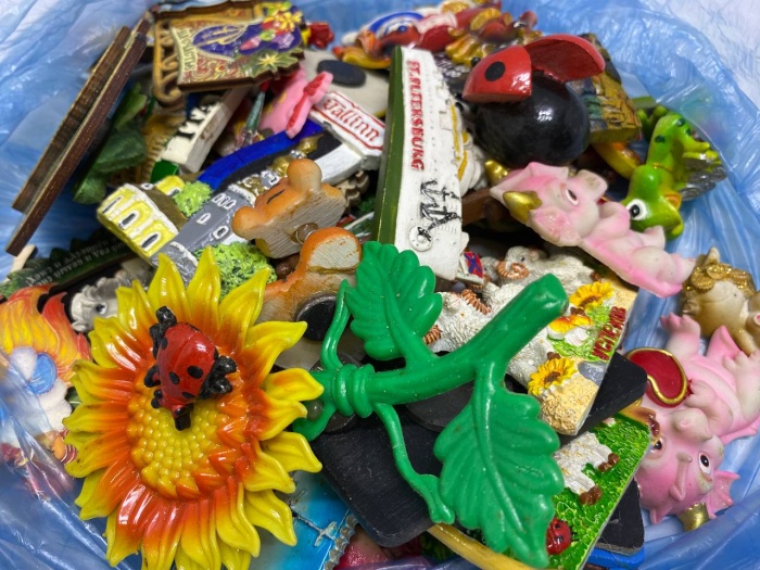 Магнит на холодильник 45 шт