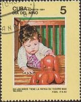 (1984-052) Марка Куба "Ребенок с игрушкой"    День ребенка III Θ