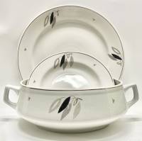 Блюдо + супница + суповая тарелка Дулево 62 год 