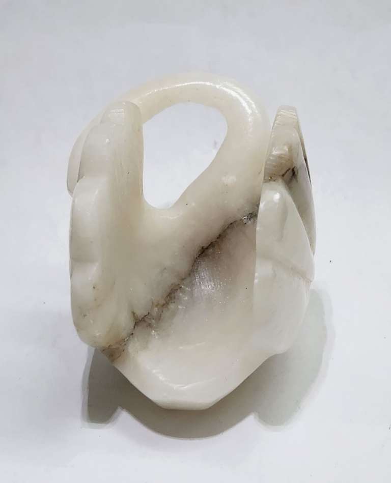Салфетница статуэтка Лебедь белый мрамор