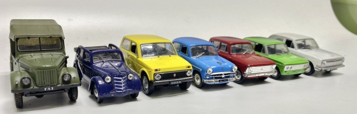 Модели автомобилей ДеАгостини 1:43 7 шт 