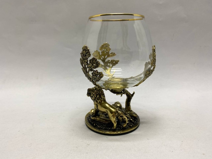 Бокал для коньяка Лев, патинированная латунь, стекло