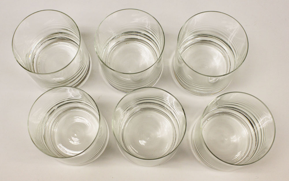 Набор стаканов, прозрачное стекло, 6 штук (состояние на фото)