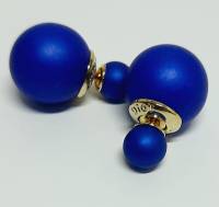 Серьги-пусеты Диор шарики, синие, матовые, бижутерия, 2,5 см, новые в упаковке