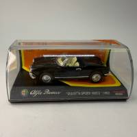 Alfa Romeo Giulietta Spider 1600CC 1962 New Ray в блистере 1:43