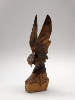 Статуэтка Орел на скале с поднятыми крыльями дерево СССР высота 22 см