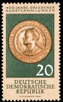 (1960-046) Марка Германия (ГДР) "Медаль "    Дрезден коллекция III O