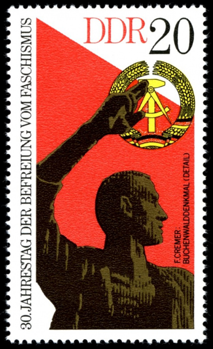 (1975-030) Марка Германия (ГДР) &quot;Бухенвальд&quot;    Освобождение от фашизма 30 лет III Θ