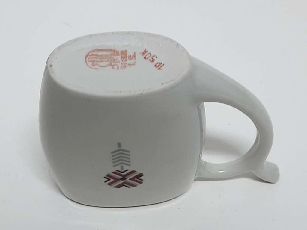 Поильник, фарфор,  позолота, РФЗ, Рига (сост. отл)