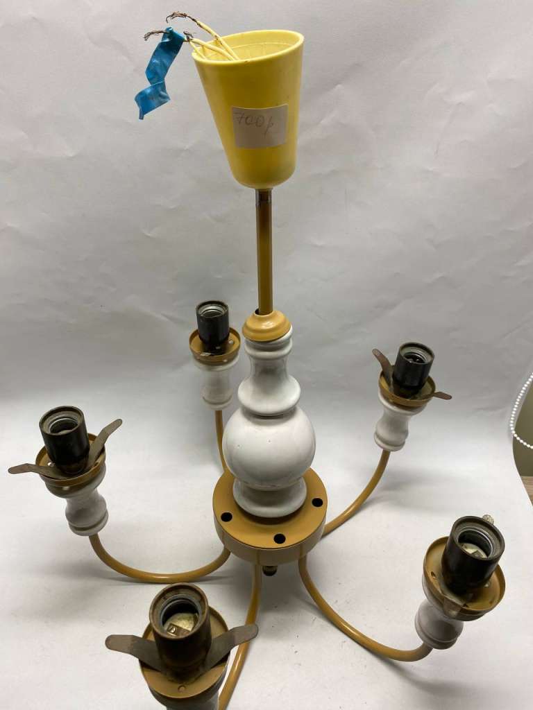 Люстра потолочная на 5 ламп, без плафонов