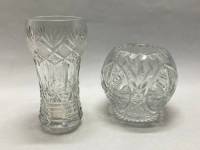 Ваза хрусталь 2 шт, в форме шар и в форме высокого стакана