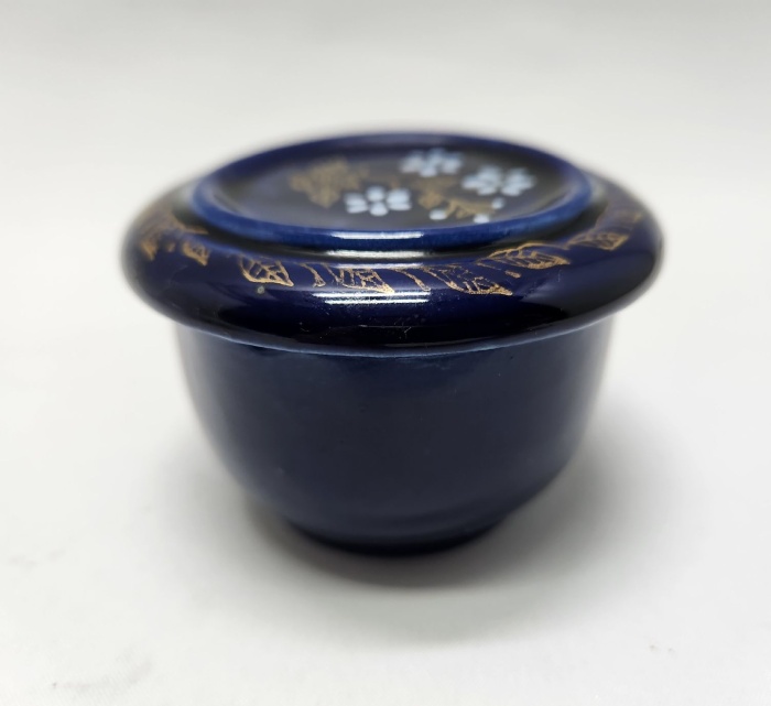 Шкатулка кобальт золото (сост. на фото)