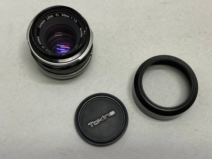 Объектив Canon lens 50 mm 1,8
