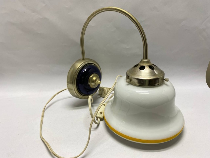 Бра настенное фонарик