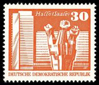 (1973-087) Марка Германия (ГДР) "Мемориал трудящихся, Галле"    Архитектура ГДР III Θ