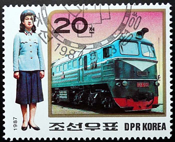 (1987-086) Марка Северная Корея "Униформа (3)"   Униформа ЖД III &Theta;