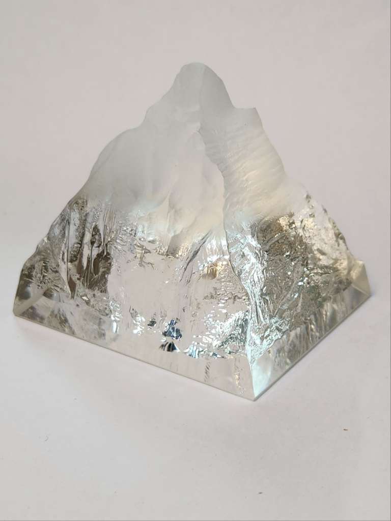 Сувенир Гора Заснеженная вершина 6х5,5 см, хрусталь, Австрия, новый