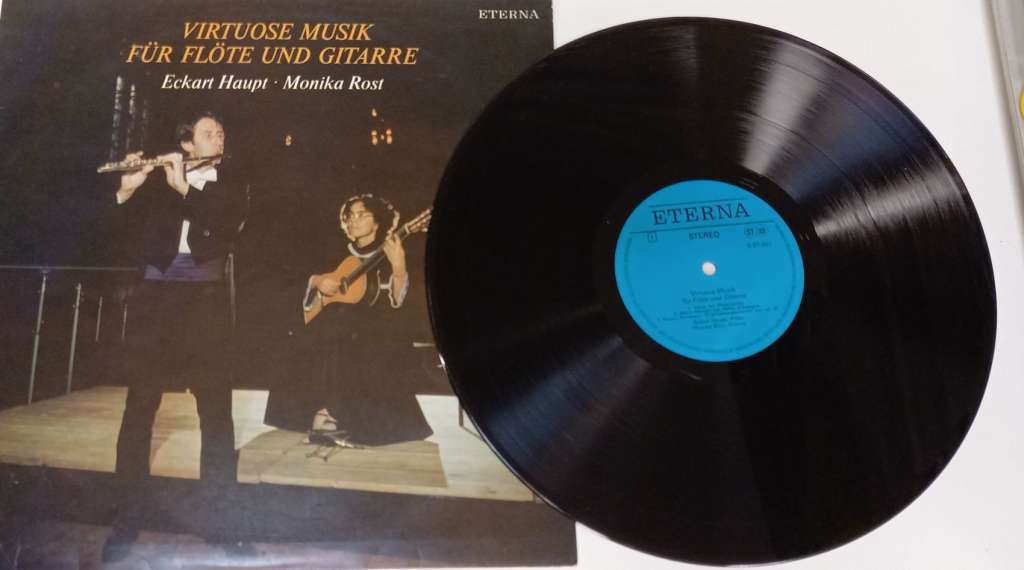 Пластинка виниловая , Virtuose musik fur flote und gitarre ETERNA 300 мм. (Сост. отл.)