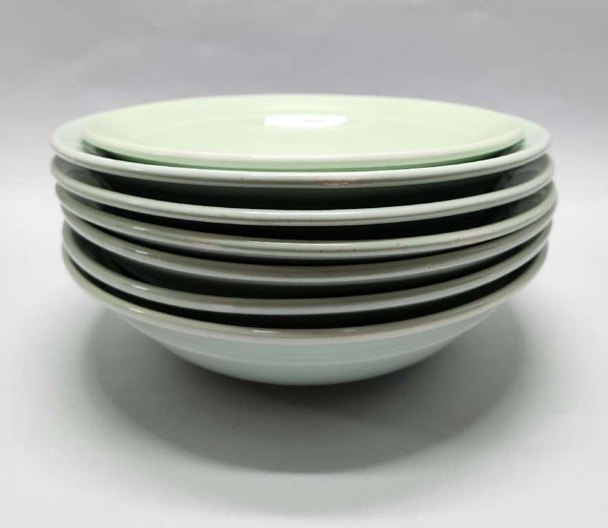 Тарелки глубокие мятного цвета 7 шт 