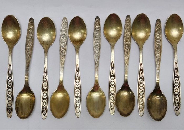 Чайные ложки мельхиор СССР 11 штук