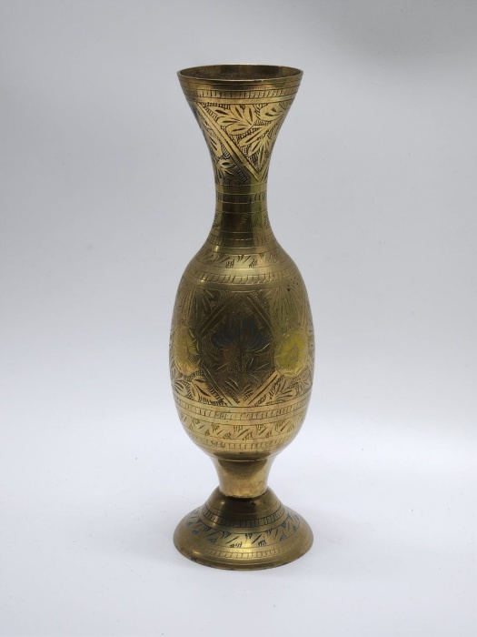 Ваза латунь Индия высота 26,5 см