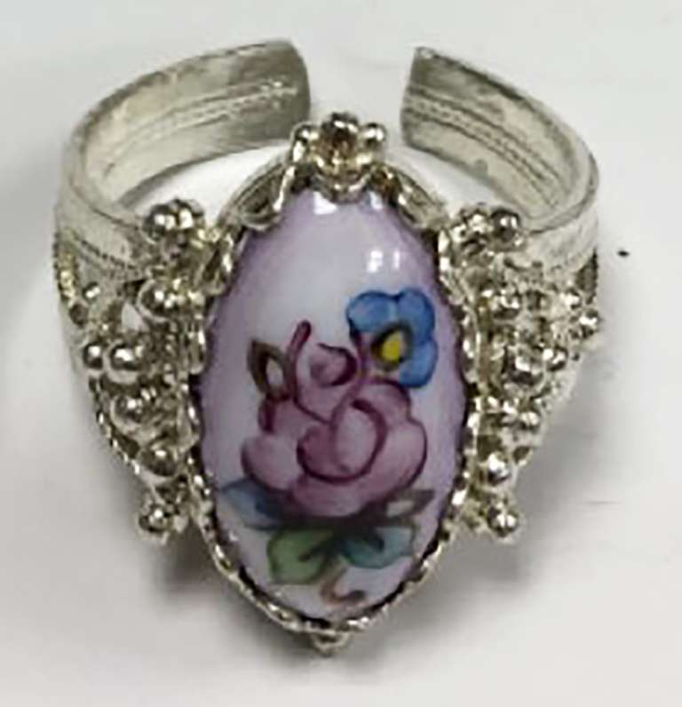 Перстень "Финифть", серебрение (сост. на фото)