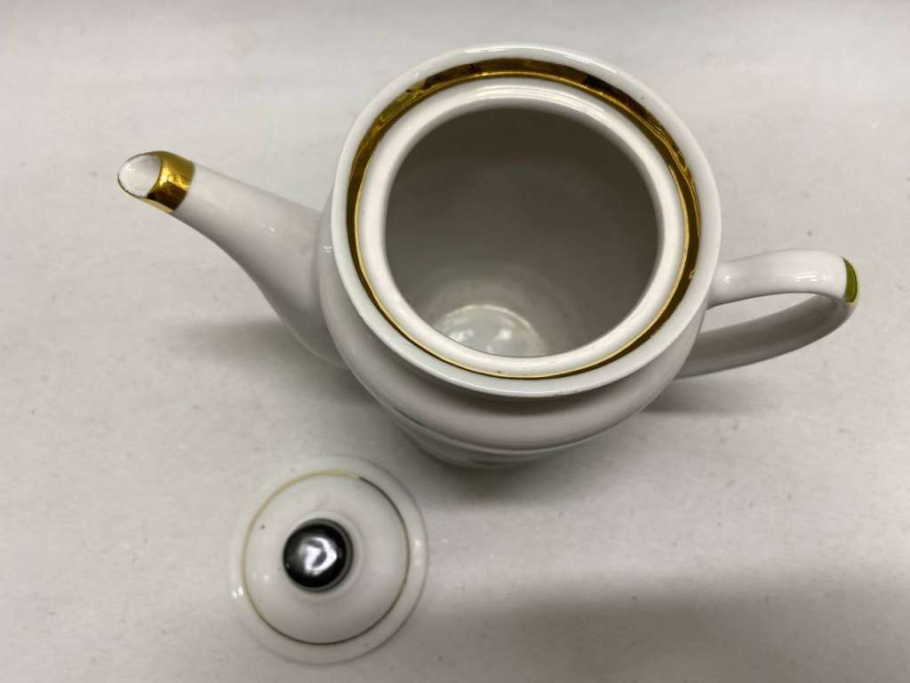 Кофейник фарфоровый Гродница СССР