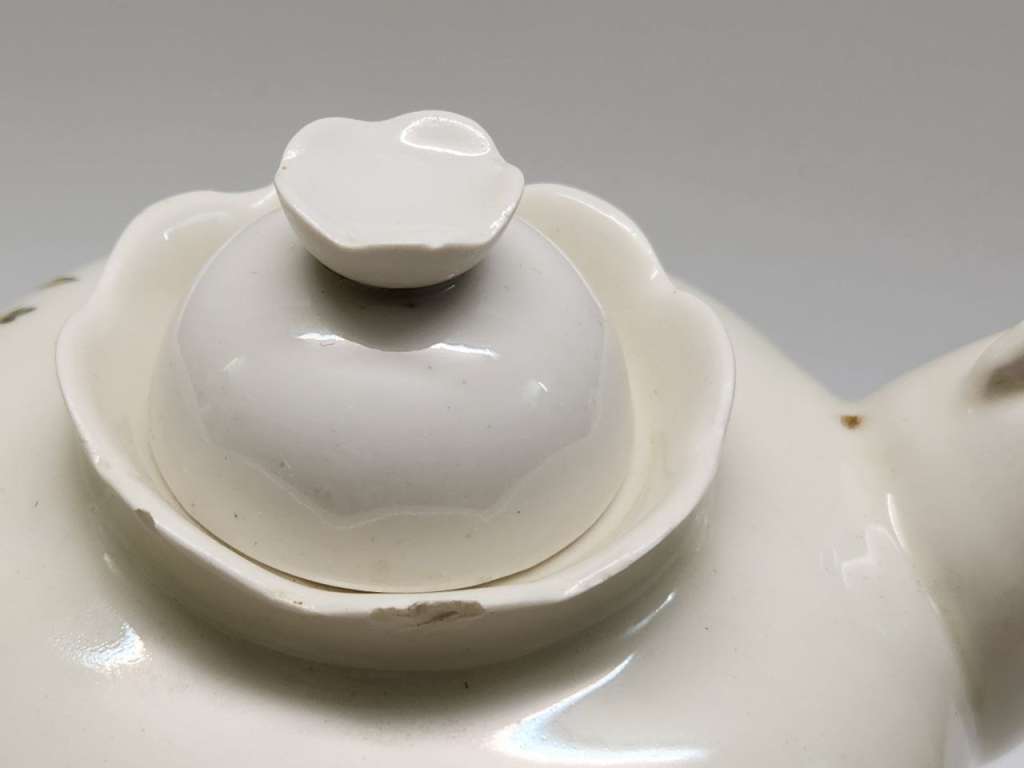 Чайник заварочный и бочонок сувенирный фарфор