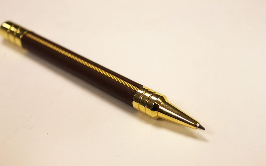 Ручка шариковая, подарочная, кожа, позолота (состояние на фото)