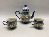 Чайник заварочный и 2 чашки