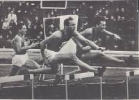 Фотография "Мастер спорта СССР по бегу Ю. Литуев" (сост. на фото)