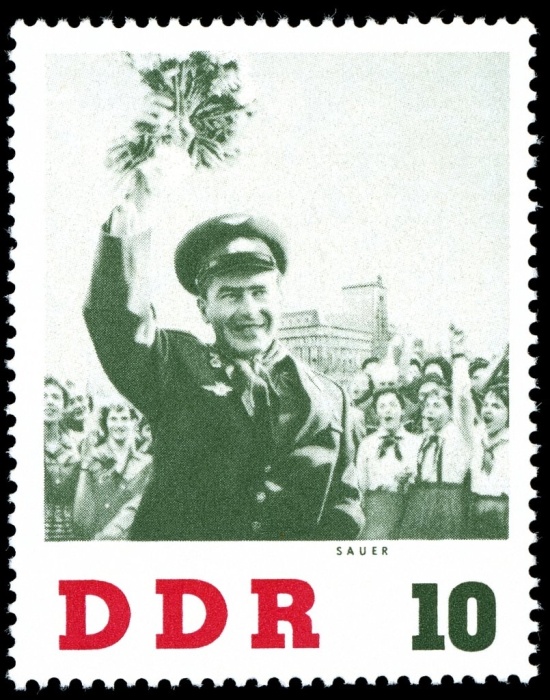 (1961-058) Марка Германия (ГДР) "В Лейпциге"    Визит Титова в ГДР II &Theta;