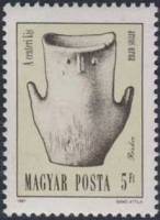 (1987-018) Марка Венгрия "Ваза"    Археологические находки II Θ