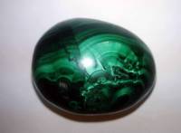 Пасхальное яйцо малахит 5 см 