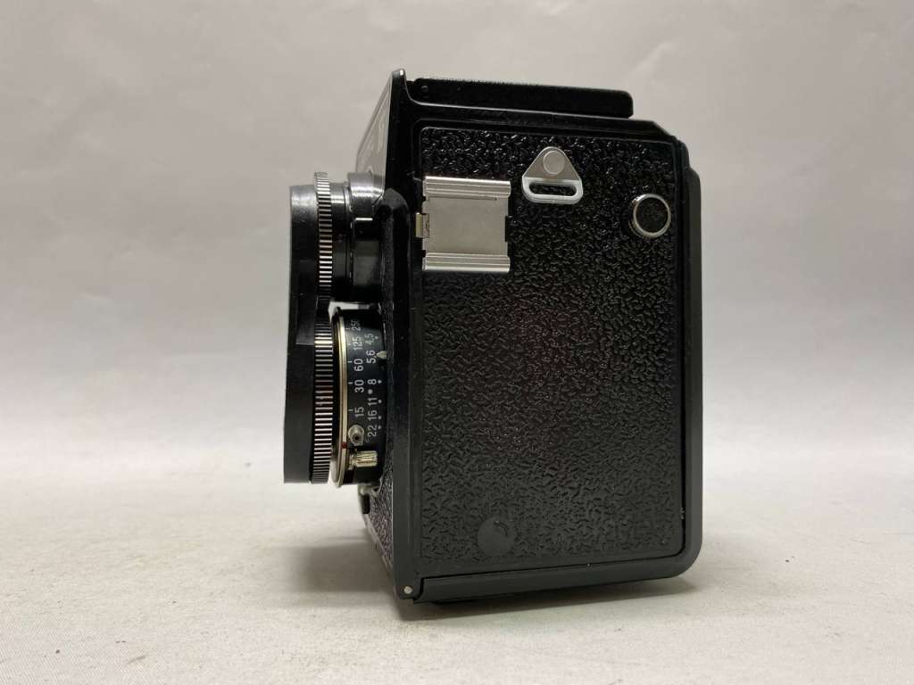 Фотоаппарат зеркальный Любитель 166 