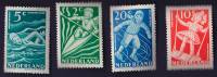Набор марок Нидерланды (4 марки) без года "Детский спорт". Негашеный. AU