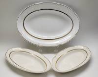 Блюда сервировочные 3 шт овальные большие ЗИК Конаково белые с позолотой СССР винтаж
