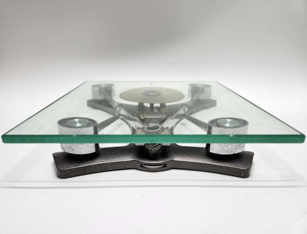 Весы напольные механические Clatronic до 130 кг  стекло