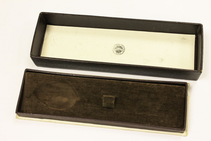 Винтажная подарчная коробка Росювелирторг РСФСР (состояние на фото)