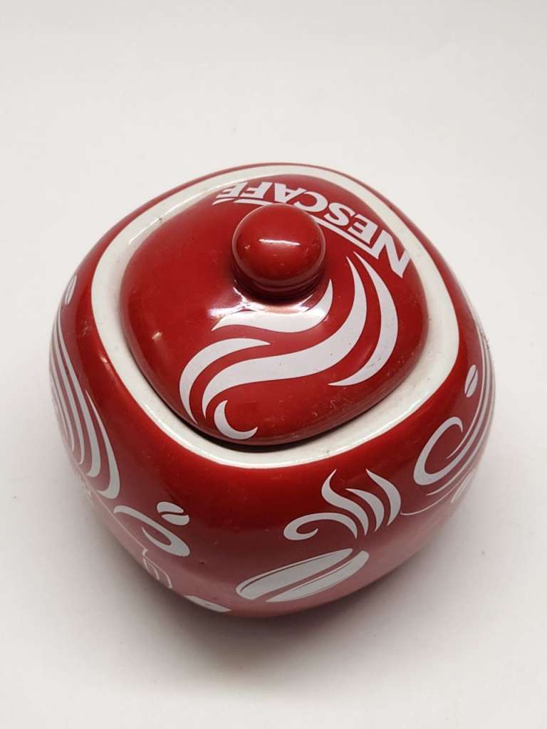 Сахарница Nescafe красная высота 10 см