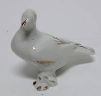 Фарфоровый сувенир "Голубь", СССР (сост. на фото)