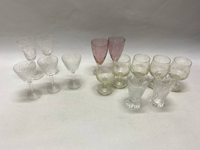 Рюмки, стопки хрусталь 14 шт
