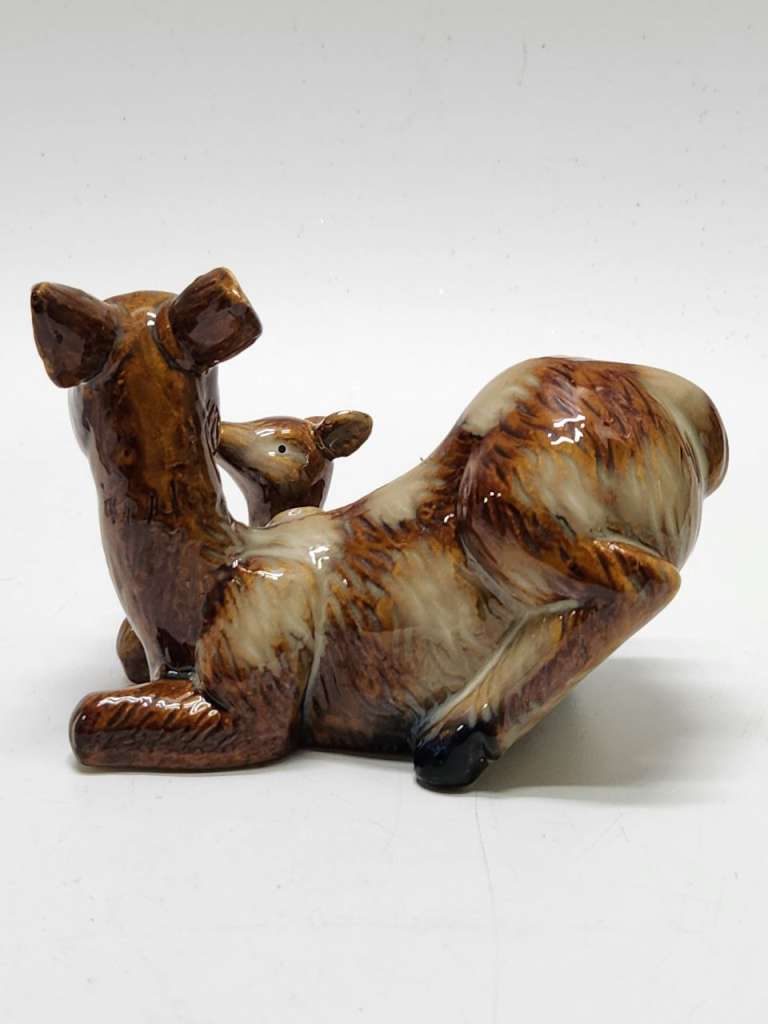 Фарфоровая статуэтка Олениха с олененком Германия