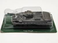 Русские танки модель ПТ 76  в коробке-блистере без журнала