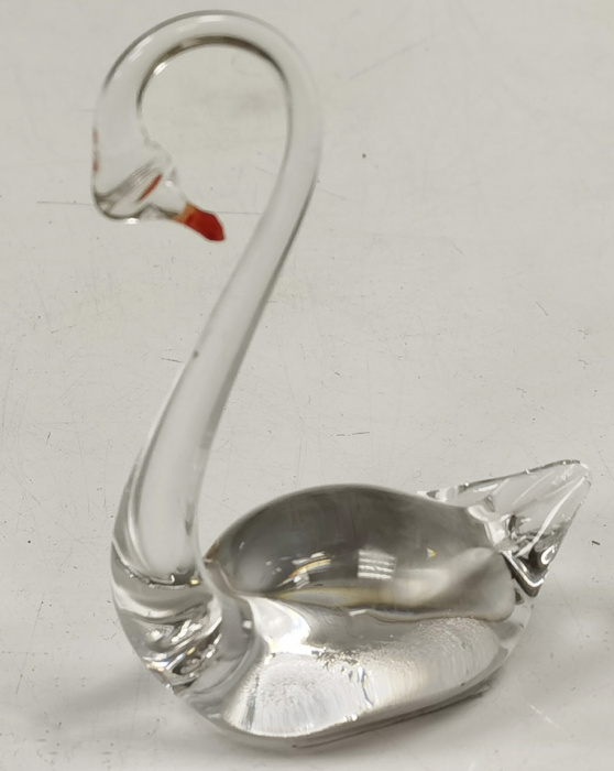 Стеклянная фигурка сувенир-подарок в виде лебедя, СССР