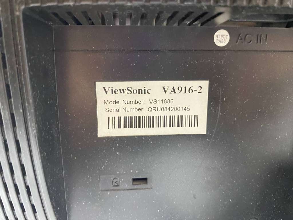 Монитор ViewSonic VA916 состояние на фото