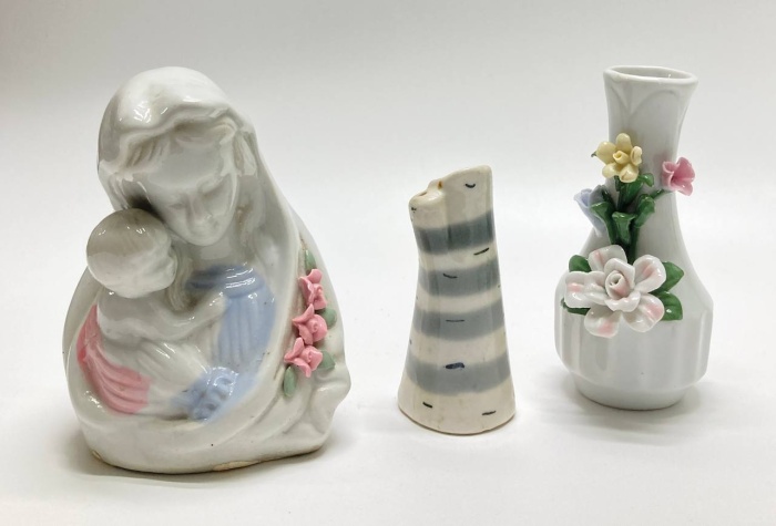2 вазочки + статуэтка, фарфор, 3 предмета