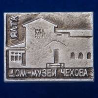 30450\133486 Значок "Дом-Музей А.П. Чехова"