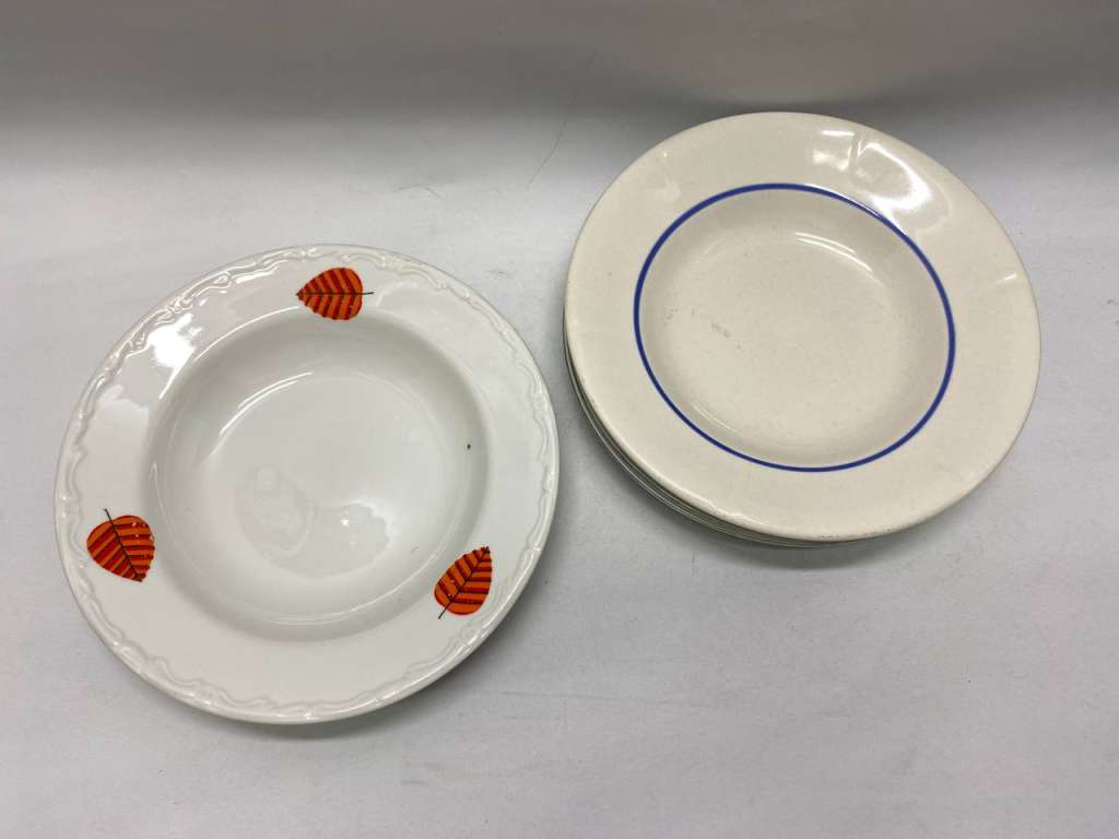 Набор тарелок 5 шт разного дизайна