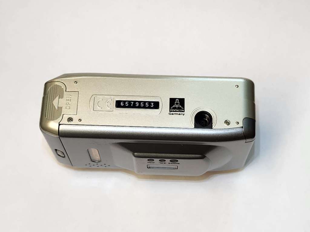 Фотоаппарат плёночный Praktica M60D  Германия  Рабочий